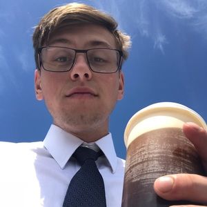 Meet your Posher, Colin